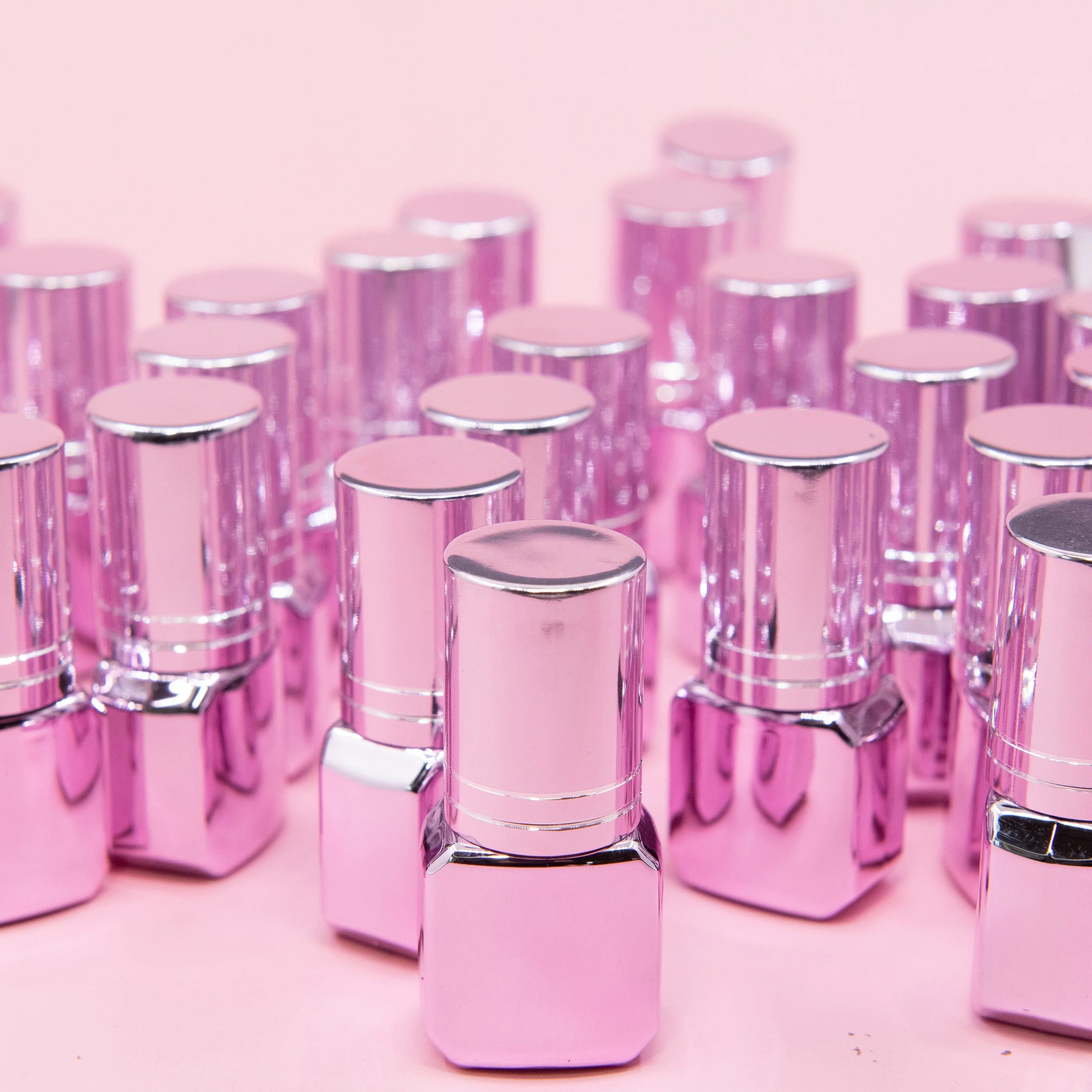 Korea Lady Customizable Makeup Black Super Eyelash Glue Extensions Low Fume Free Bottle with Private Label