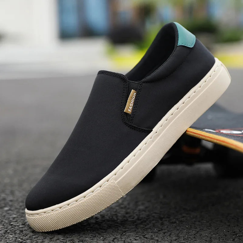 Spring Summer New Model Plus Size Men's Ice Silk Men's Cloth Canvas Shoes Lazy Slip-on Casual Board Shoes