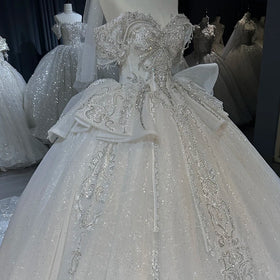 Gorgeous Wedding Dresses Diamond Off the Shoulder Sequins Glitter Princess Pearl Tiered Shiny Bride Gowns XS020