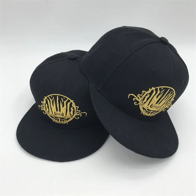Wholesale Hip Hop Caps With Custom Golden Embroidery Logo   Fashion Snap Back Hats  for Men With Custom Logo