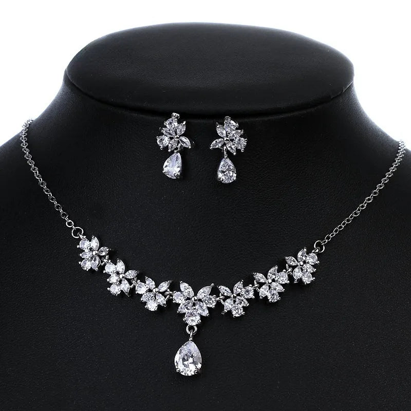 Cross Border Korean Version Fashionable Bride Set Simple and Exquisite Water Droplet Necklace Earrings Two-piece Set