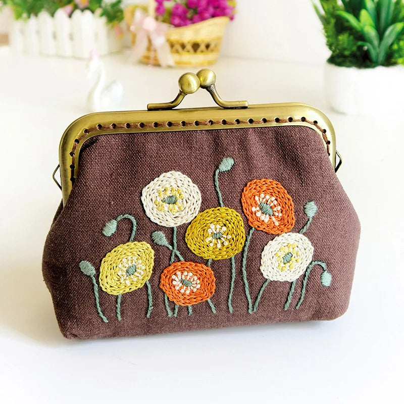 Chinese Traditional Embroidery Purse Making Kits Retro Style Handmade Bag Mini Cosmetic Bag for Woman