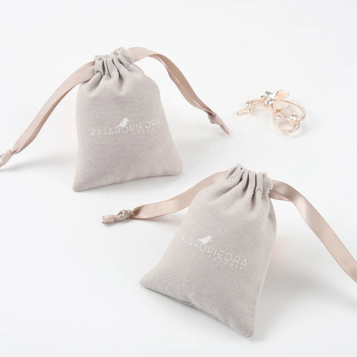 Wholesale Small Cotton Linen Gift Cosmetic Bag Drawstring Cotton Muslin Dust Cosmetic Pouch