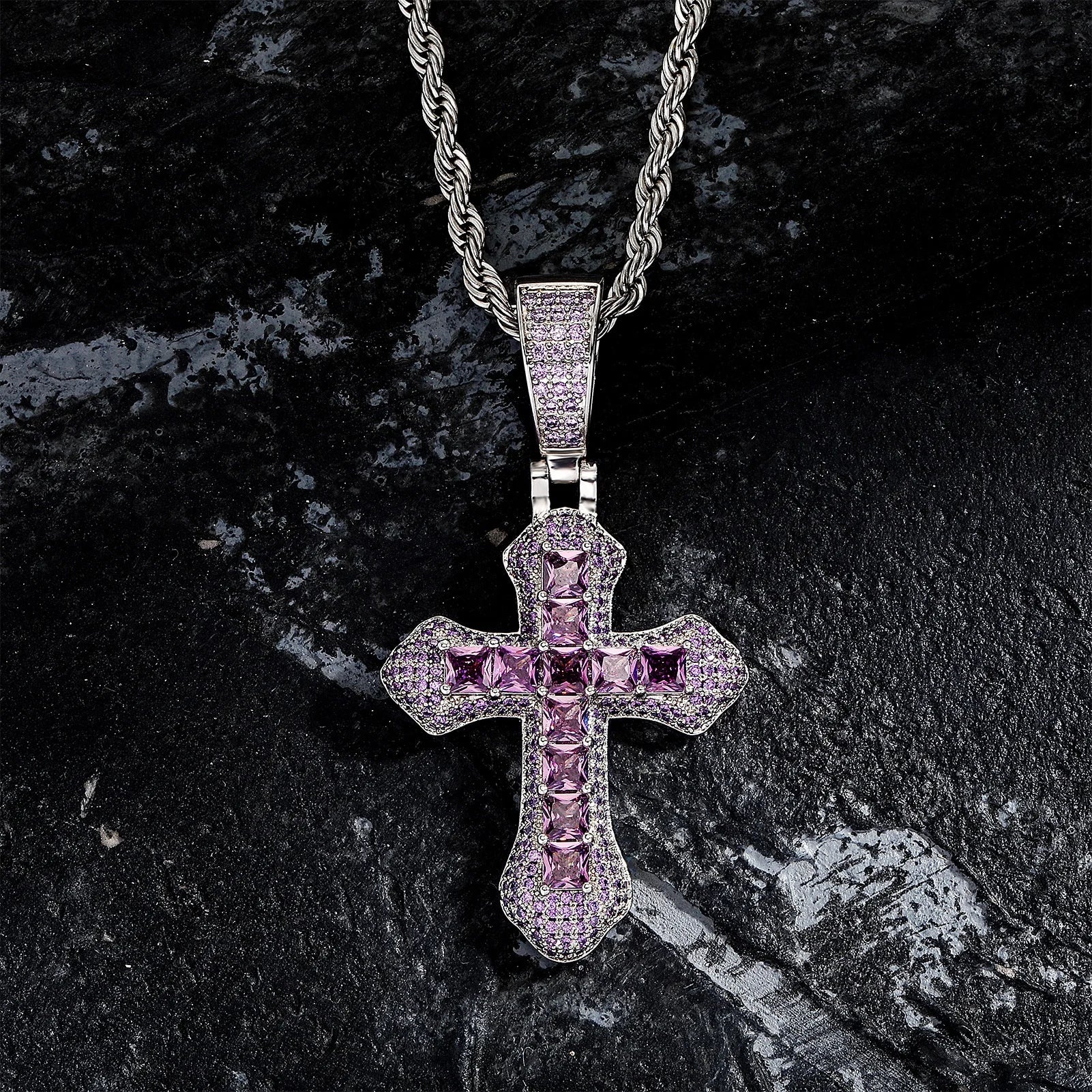 Wholesale Fashion Cubic Zirconia Cross Pendant Necklaces Iced Brass & Gold Plated Crucifix Charm for Men & Women Hip Hop Style