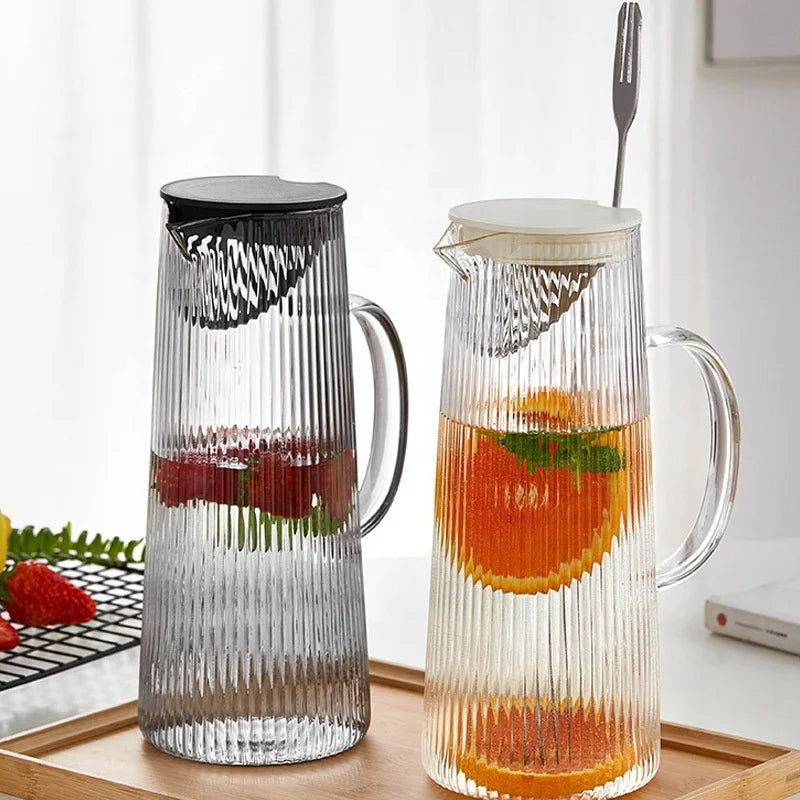 Newly Designed Custom Logo Heat Resistant Borosilicate Glass 1300ml Eco-Friendly Hot/Cold Water Pitcher with Mixing Spoon