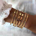 2022 Fashion New Exaggerated Explosion Arrow love Diamond Punk Alloy Bracelet Set Spot Wholesale