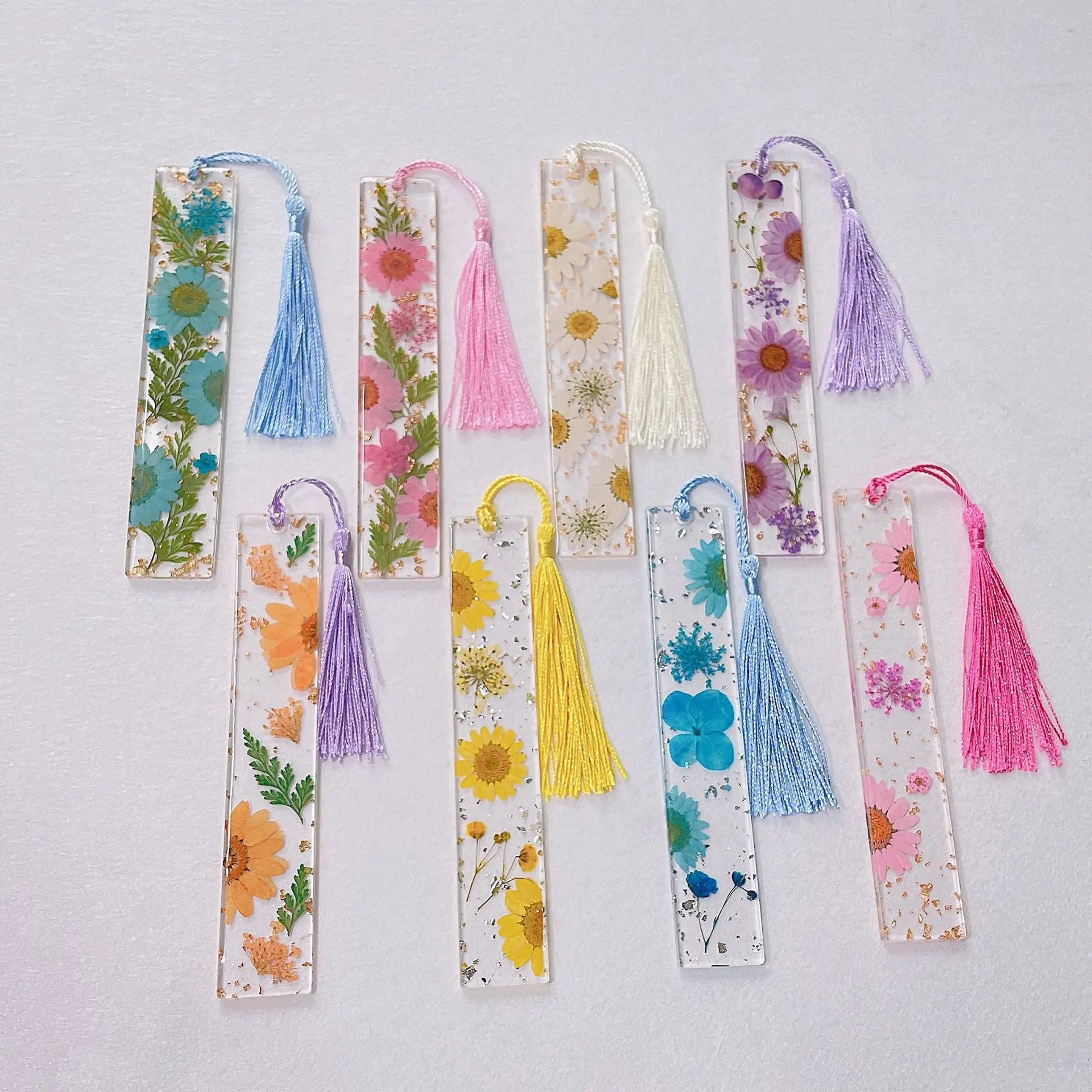 Dried Flower Resin Bookmark Gift for School Kids Birthday Party Resin Crafts Floral DIY Bookmark