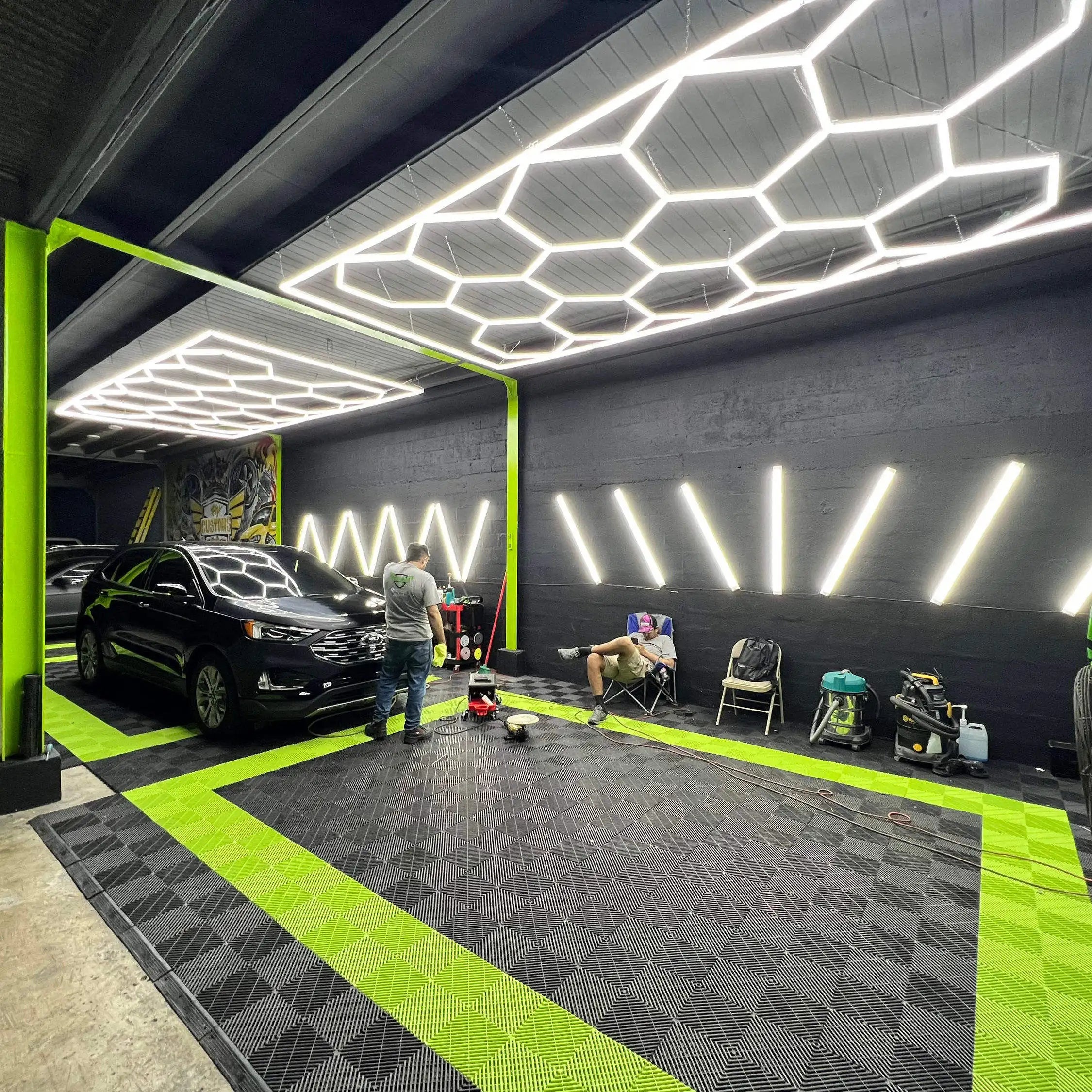 New Arrival 12 Colors Luxury Vinyl Tile Durable Rubber Tiles Garage Floor Tiles Plastic Garage Flooring