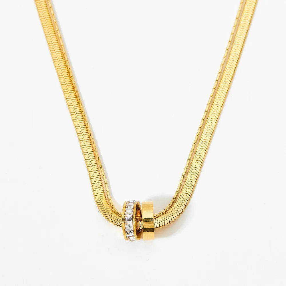 High End Flat Snake Chain Double Layer Zircon Circular Pendant Necklace Non Tarnish Gold Plated Stainless Steel Necklace