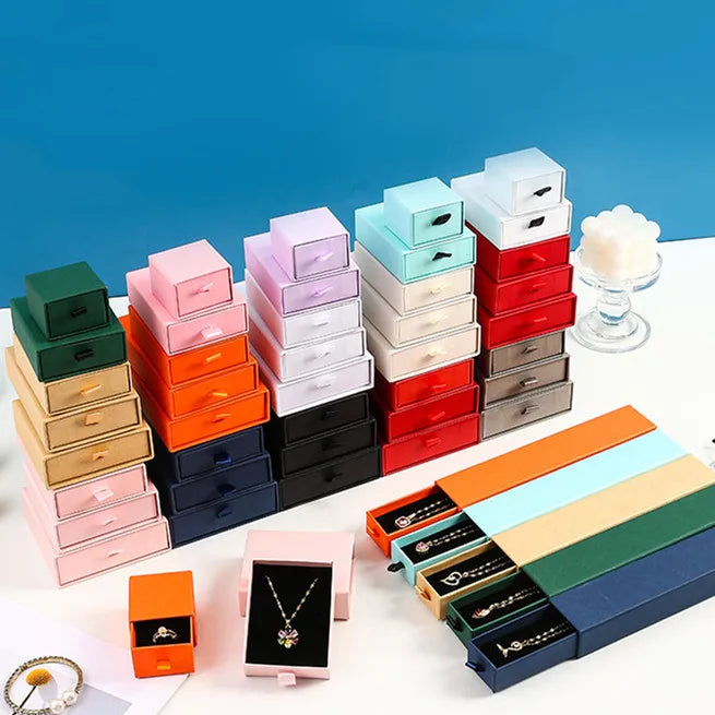 A1 Sliding Art Paper Gift Case for Heirloom Necklace Presentation With Velvet Lining and Sophisticated Signature Pack Unit