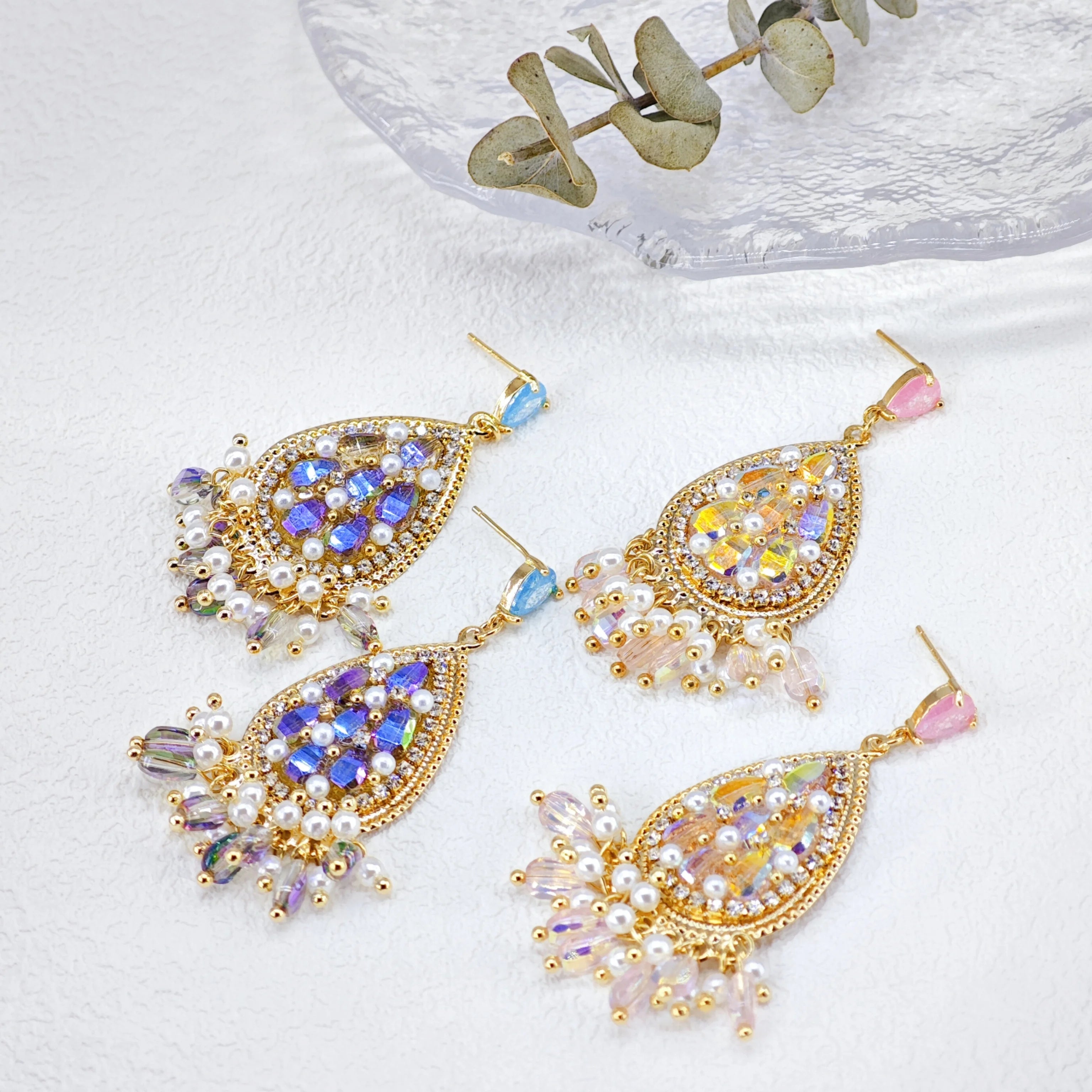 Ilona Luxury Female Retro Stud Earrings Handmade Dangle High Sense Pearl Crystal Pendant Vintage Style for Anniversary