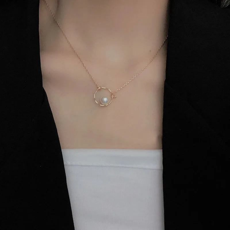 Ins Women Fashion Jewelry Gold Plated Metal Chain Collar Necklace Korean Elegant Geometric Pearl Pendant Necklace