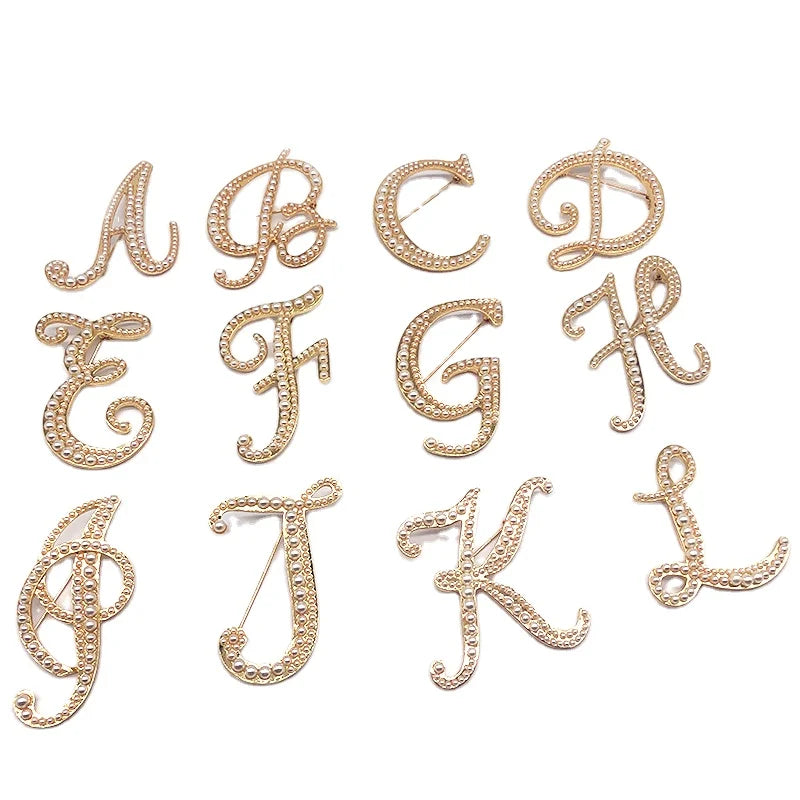 Alphabet Letter Brooch Pins Pearl Channel Corsage Brooches A/B/C/D/E/F/G/H/I/J/K/L/M/N/P/R/S/V/W/Y/Z for Wedding or Gift