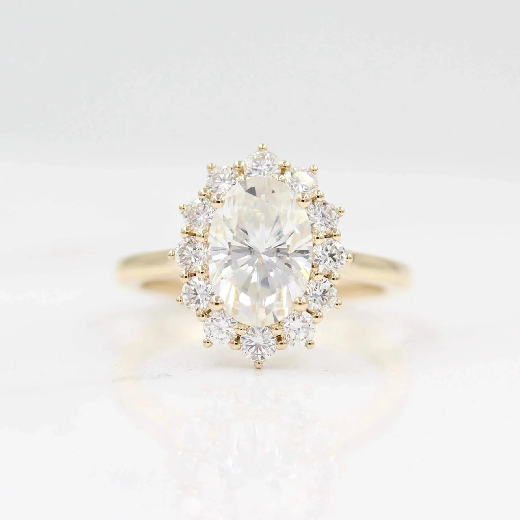 Wholesale Solid Gold Engagement Rings for Women with Emerald and Diamond Stone