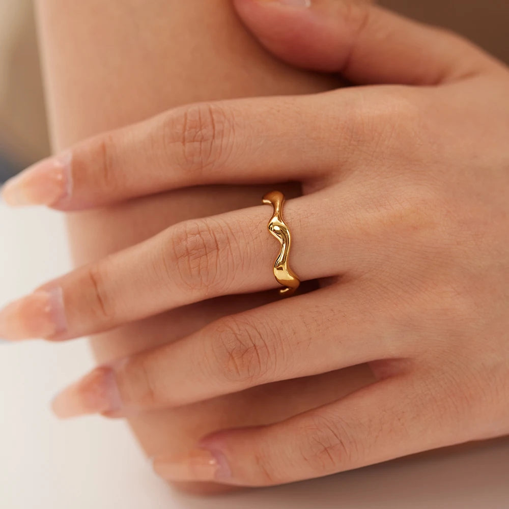 Dainty Stainless Steel 18k Gold Plated Irregular Twisted Wave Women Rings Tarnish Free Jewelry