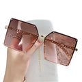 Hot Selling Female Ladies Vintage Oversized Square Sunglasses with UV400 Metal Frame and Rivet Women's Fashion Sun Glasses