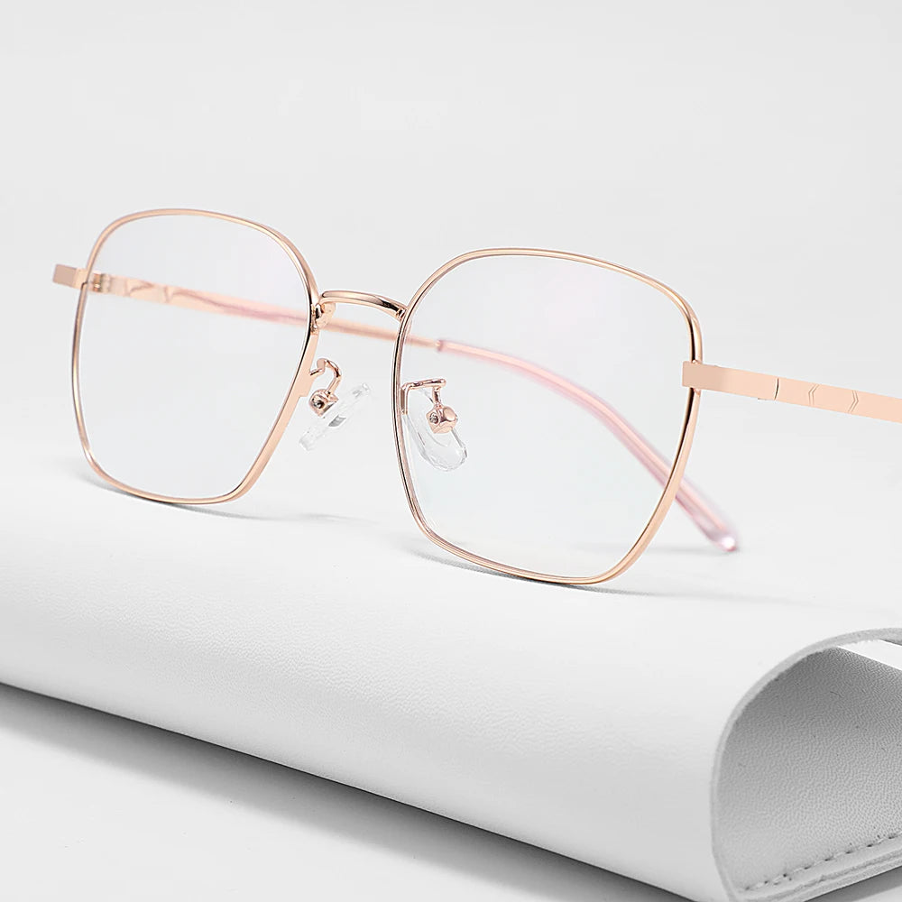 2026 Custom Logo Luxury Women Eye Glasses Frame Eyeglasses Optical Manufacturers Optical Glasses