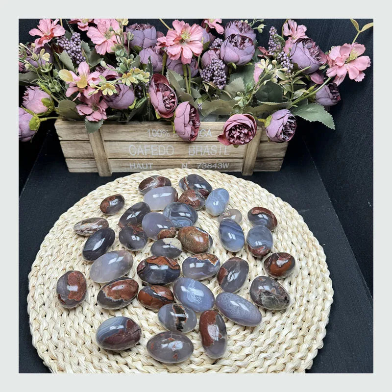 New Arrival  Natural High Quality Fengshui Healings Stone Football Agate Tumbled Stone for Decoration