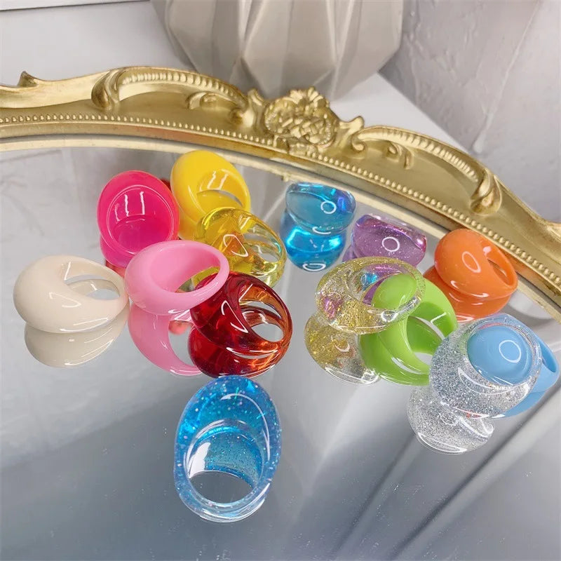 Chic New Acrylic Jelly Candy Color Geometric Dangle Finger Ring Glitter Best Selling Cheap Resin Ring Wholesale