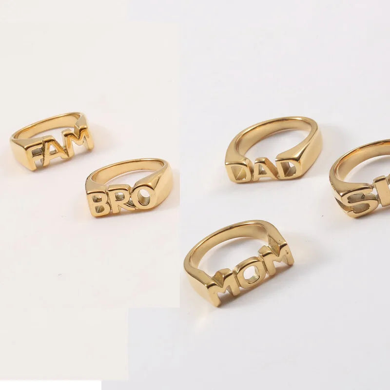 Waterproof 18K PVD MOM DAD SISTER Letter Signet Ring Stainless Steel Engraved Mom Ring Fashion Jewelry