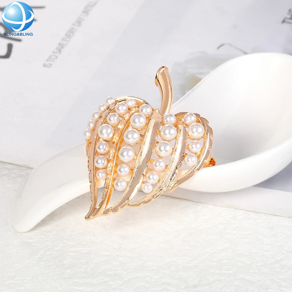 Wholesale Vintage Women Gold Plated Pin Faux Leaf Pearl  Brooch  for Wedding Craft Jewelry Accessory