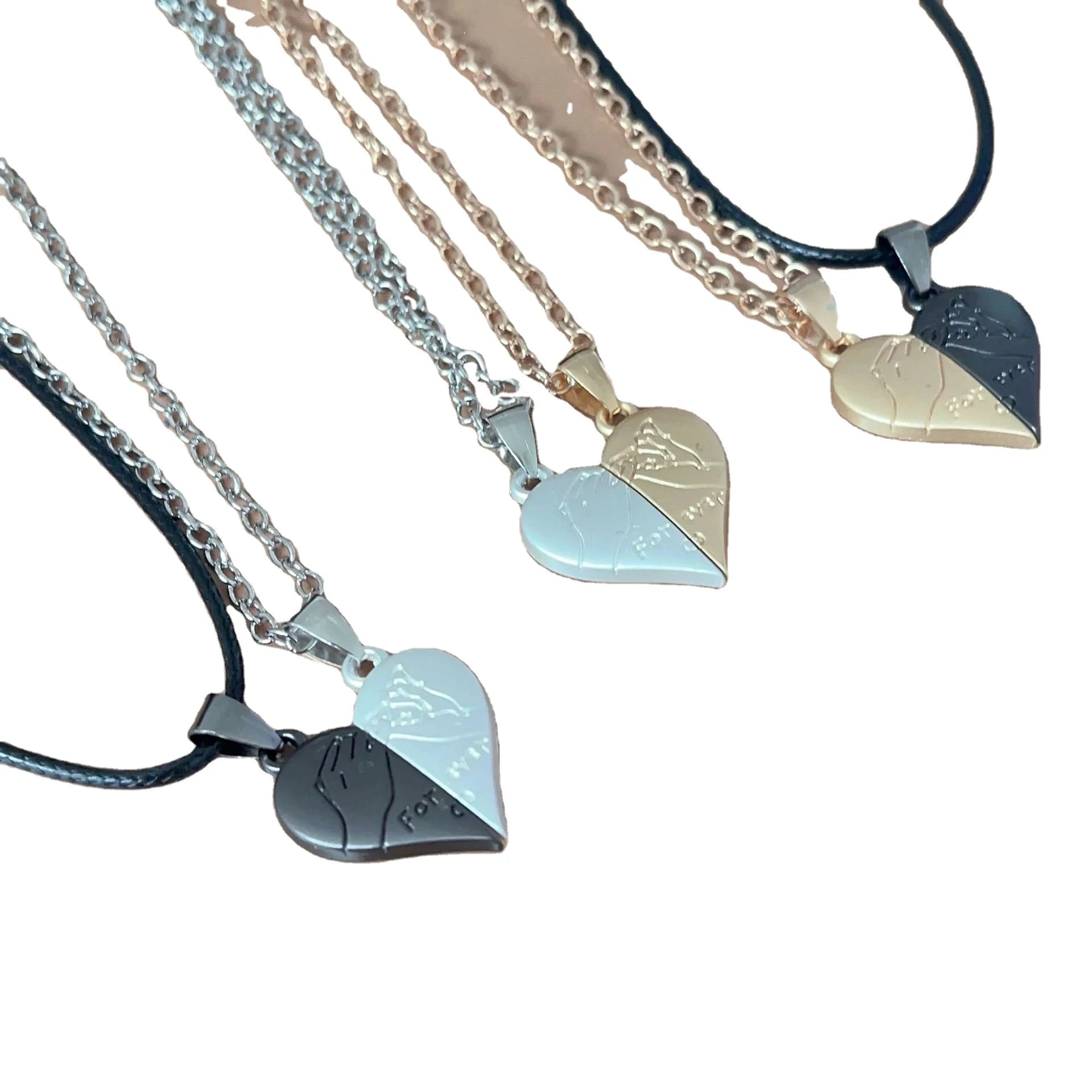 Magnetic Necklace Heart Puzzle Pendant Necklace Couple Necklace Men Women Pair of Wholesale Valentine Gift