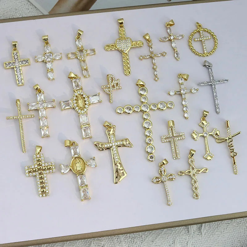 CZ8800 New Dainty Shiny 18k Gold Cz Paved Diamond Cross Charmcubic Zirconia Cross Charm Christian Religion Baptism Pendants