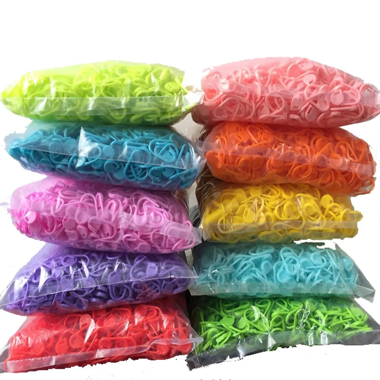 Locking Stitch Marker Lock Pins Plastic Ring Markers for Knitting Crocheted Stitch Marking Rows Keep Knitting Track
