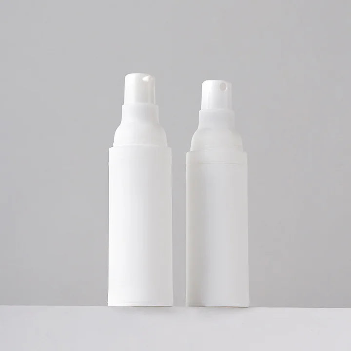 Free Sample Matte White Skincare Cosmetic Packaging 30ml 50ml 15ml Lotion Plastic Spray Pump Airless Bottle