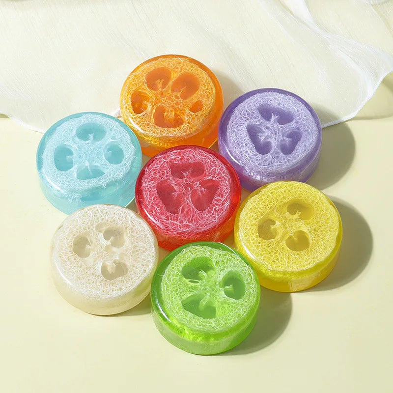 Wholesale Beauty Cold Soap Natural Loofah Soap Handmade Essential Oil Soap for Skin Whitening