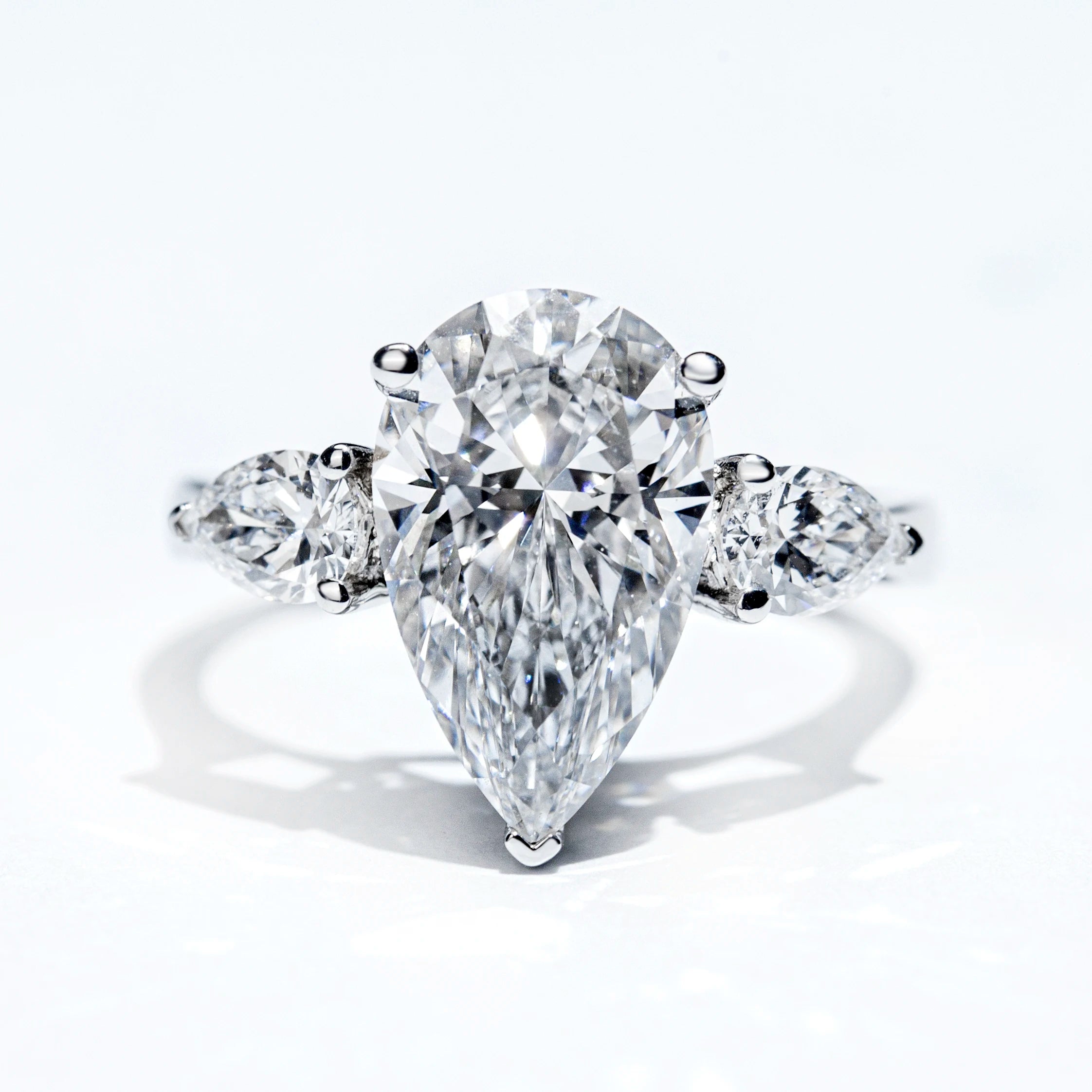 Ready to Ship MSR-1155 18K Gold Wedding Engagement Rings Pear Cut 3ct E VS1 Lab Grown Diamond Rings