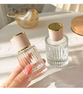 Luxury Clear Custom 30ml 50ml 100ml Refillable Perfume & Face Cream Glass Bottle with Pump Spray and Screen Printed Packaging