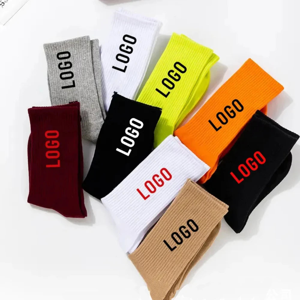 Breathable Custom Logo Jacquard Embroidery  Athletic Men Sports Crew Football Basketball Men Socks
