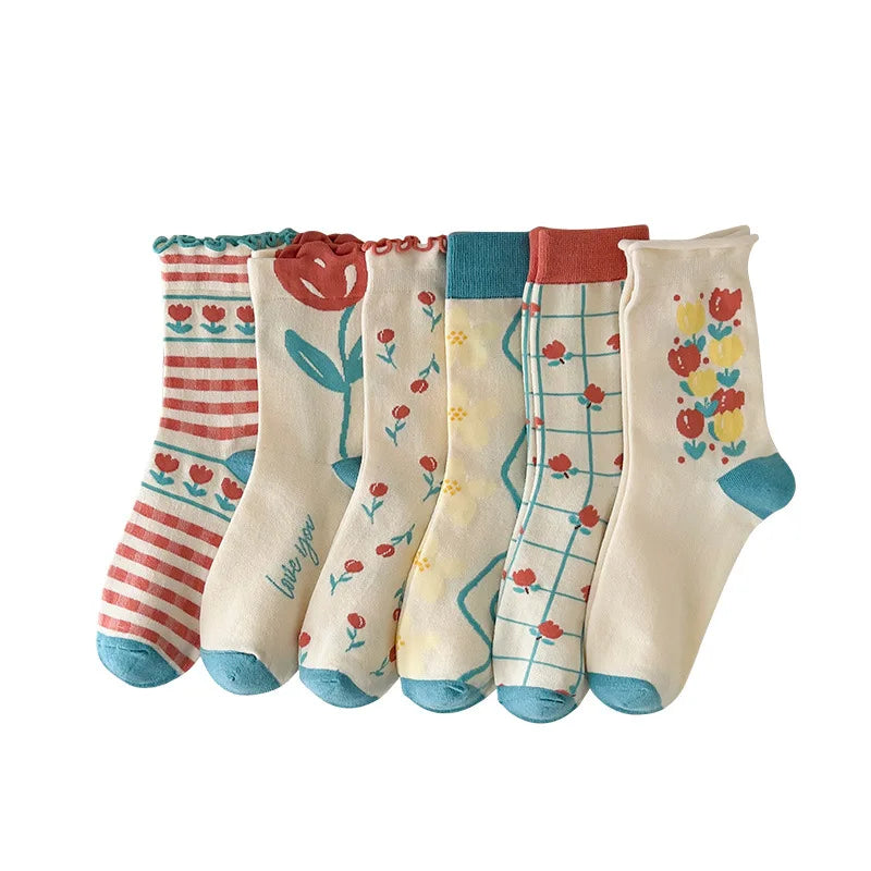 Women's Autumn Winter Milk White Cotton Foot Socks Breathable Anti-Slip Side Medium Tube with Tulip Fungus Design Disposable