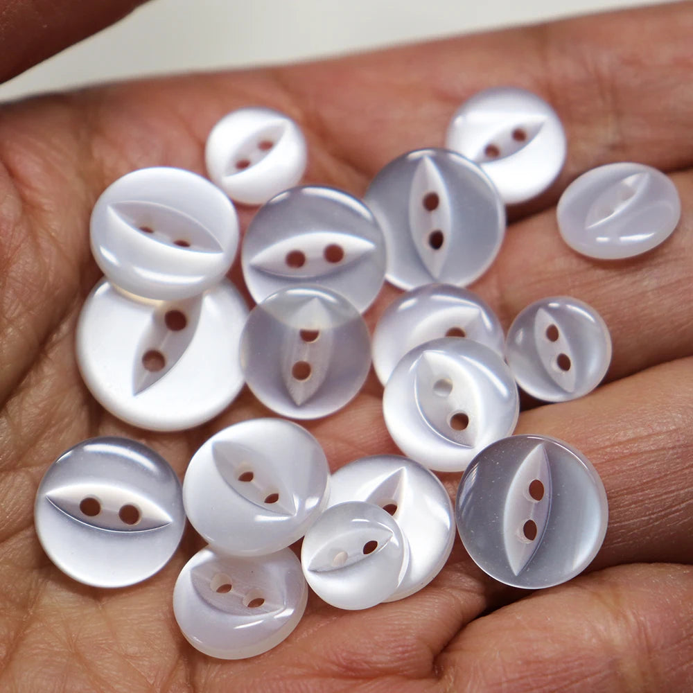 Factory Supply Fish Eye Pealescent Shirt Buttons for Men Women Basic High Quality Shirt Sweater Sewing Button 9mm -15mm 2 Holes