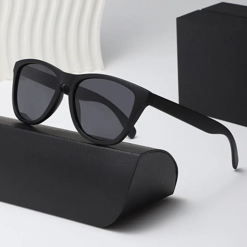High Sense TR Outdoor Casual Sunglasses Daily Sports Riding Eyewear with Black TR90 Frame UV400 Tac Lenses Polarized Unisex