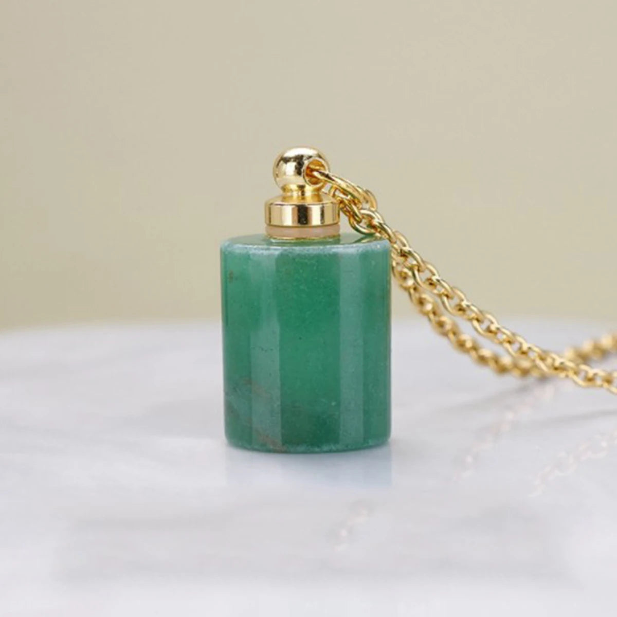 Natural Quartz Crystal Perfume Aroma Bottles Aventurine Essential Oil Bottle Pendant Necklace Jewelry Colourful