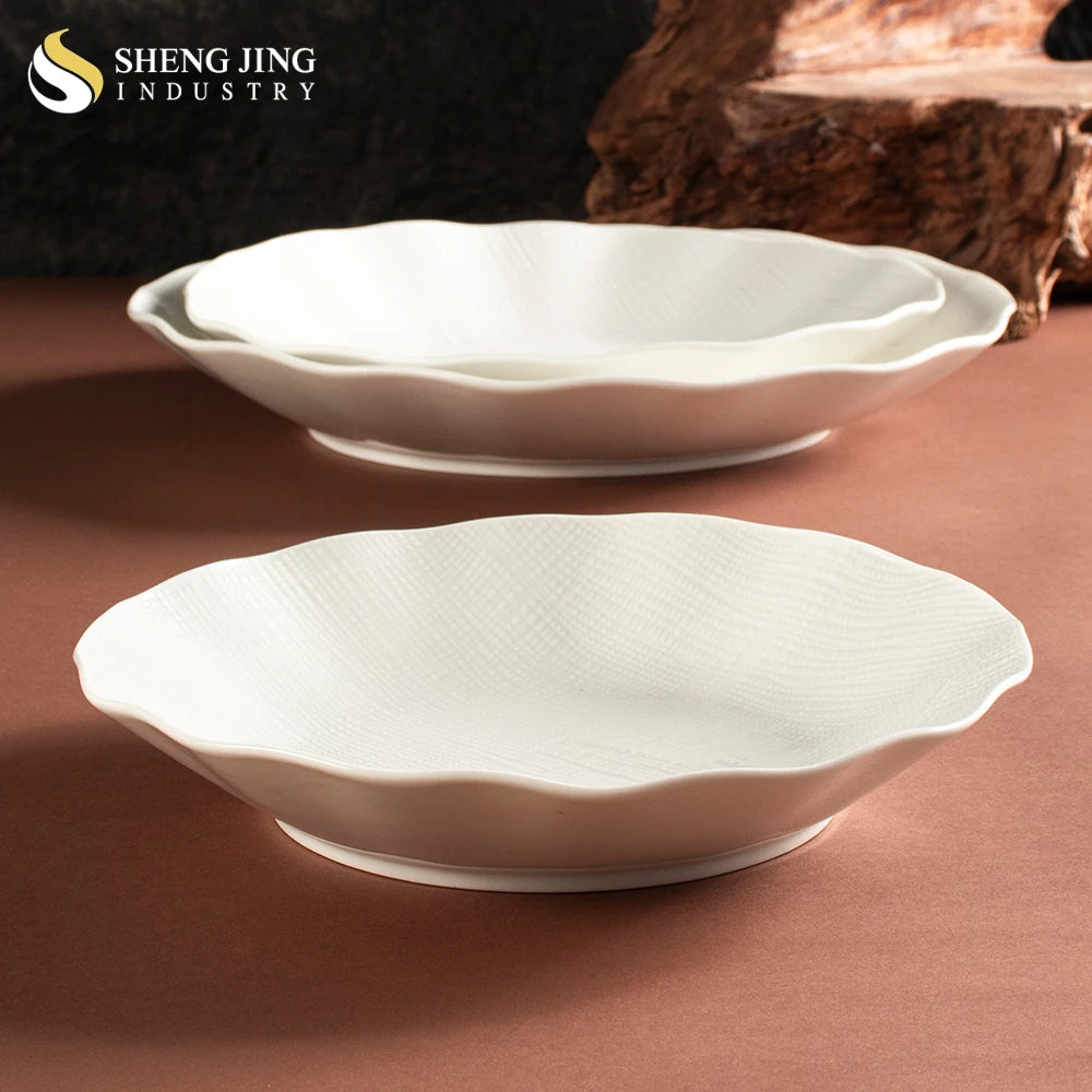 Wholesale White Ceramic Large Salad Service Plates Hotel Unique Round Soup Dishes Porcelain Deep Dinner Plate Set for Restaurant