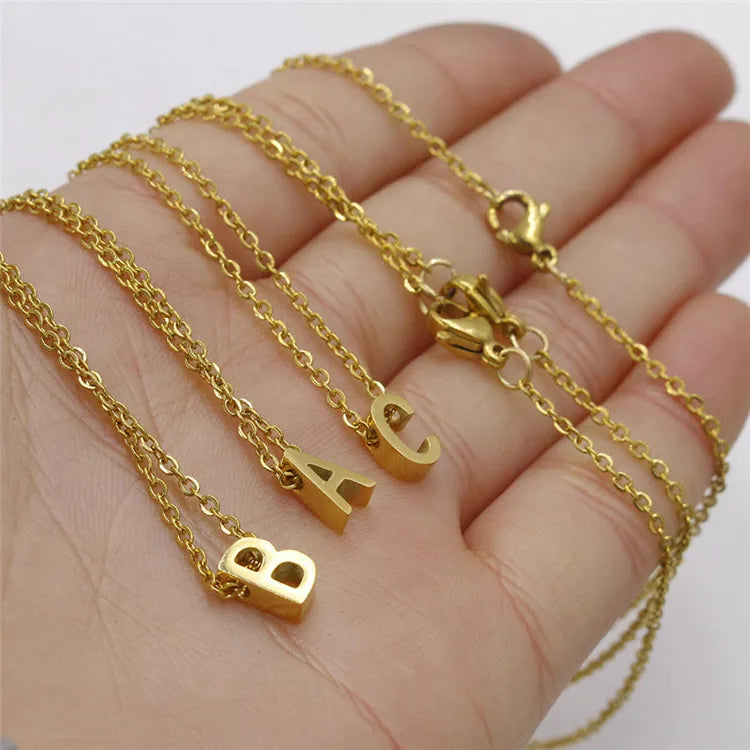 Hot Sale  26 English Letters Stainless Steel A-Z Alphabet Women Pendant Necklace