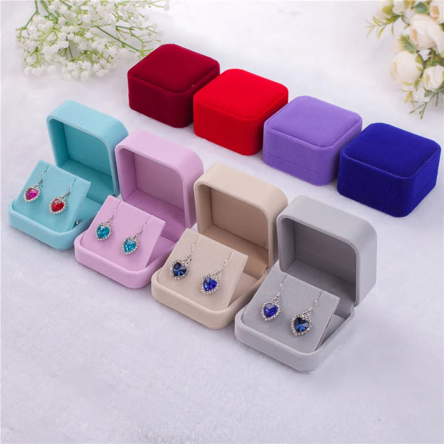 BASQUESUN 7cm*7cm*4cm Custom Logo Wedding Jewelry Packaging Earring Necklace Velvet Jewelry Gift Velvet Packaging Box