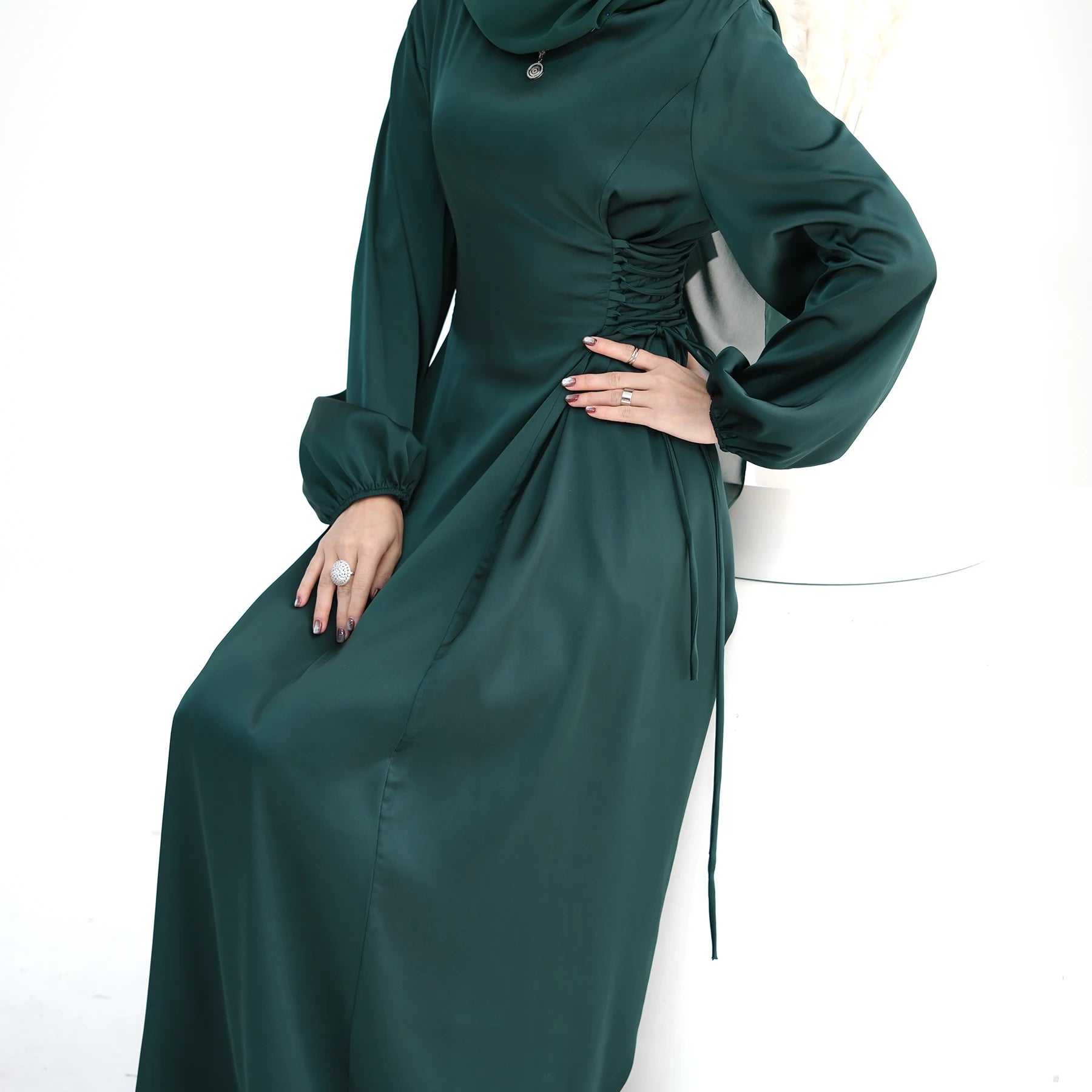 2024 Dubai Fashion Modern Abaya for Women Ramadan Eid Solid Color Corset String Satin Maxi Dress Traditional Islamic Clothing