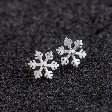 925 Silver Snowflake Earrings Simple Fresh Artistic Flower Design with Gold Plating Trendy Fresh Temperament Small Size