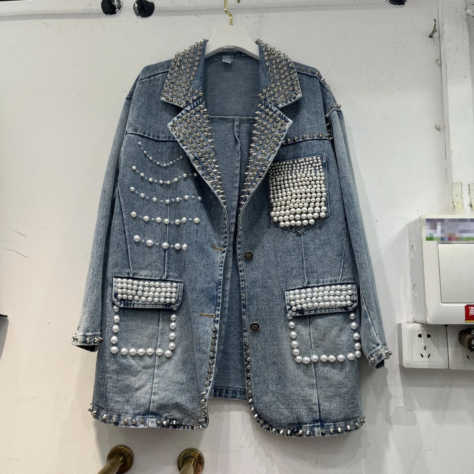 Boutique Wholesale 2026 Autumn New Style Diamond Embedding Fashion Loose Korean Edition Temperament Versatile Denim Women's Coat