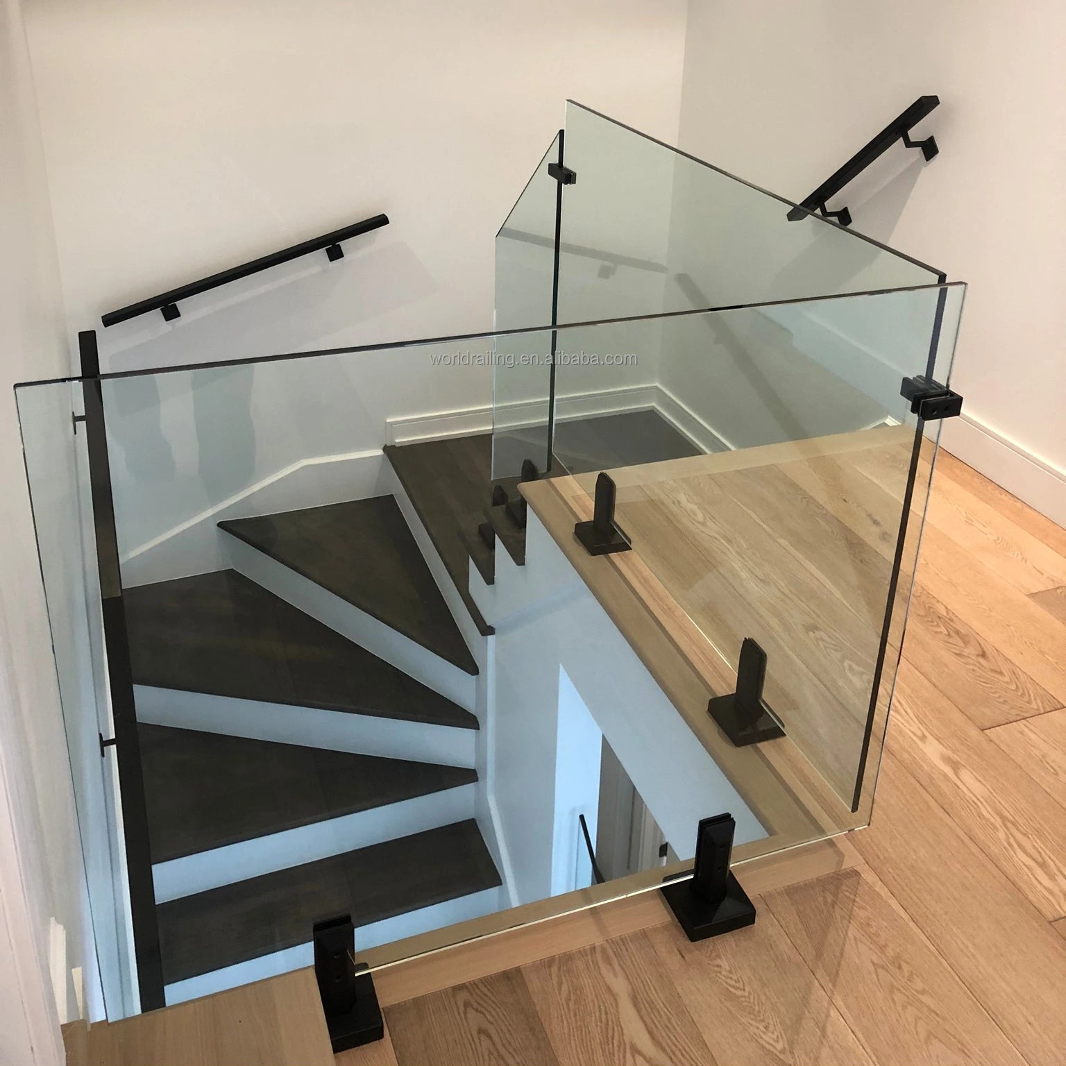 YL METAL Hot Sales Black Glass Railing Spigot Stainless Stair clear Frameless Glass Railing