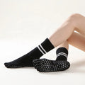 Wholesale 5 Toe Grips Crew Socks Gripper Anti Slip Cotton Fitness Yoga Pilates Socks for Women