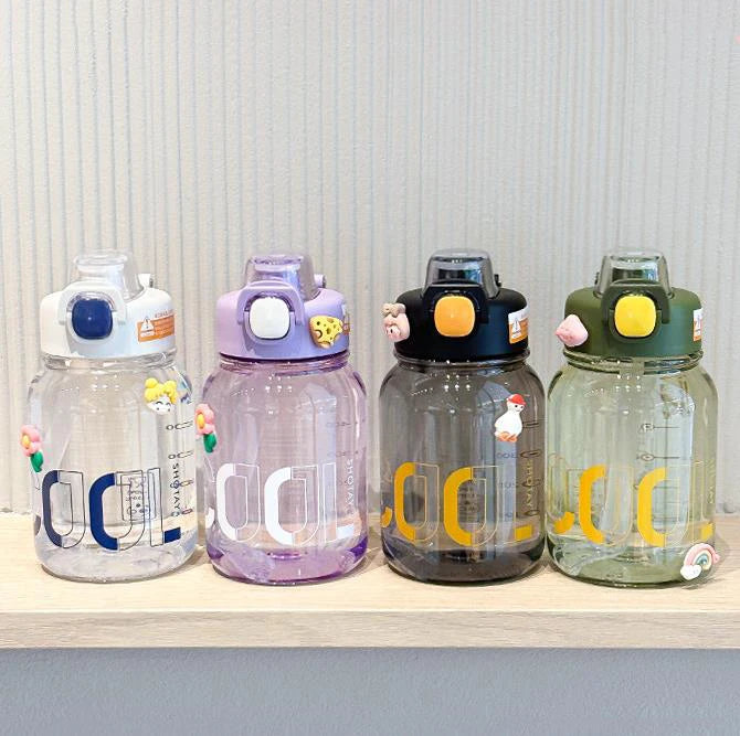 Popular Cartoon Children's Plastic Motivational Sports Drinking Water Bottle Duck Mouth Cup with Straw for All