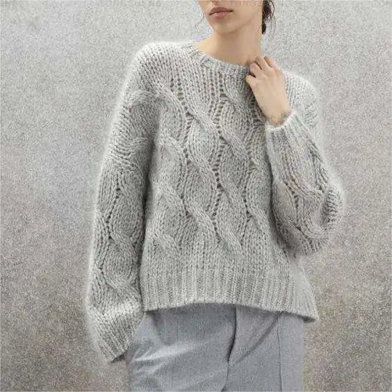 China Knitwear Supplier Custom Ladies Mohair Pullover Jumper Luxury Cable Knit Crewneck Cropped Mohair Sweater for Women