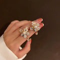 2025 Crystal Quality Fashion Luxury Rhinestone Drop Earrings Gold Resin Flower Earrings