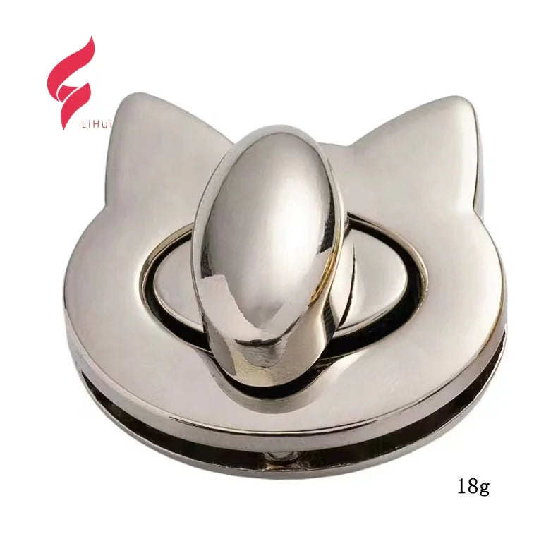 Lihui New Design Eco-friendly Cute Cat Shape Handbag Lock Hardware Accessories Handmade Zinc Turn Lock for Ladies Purse