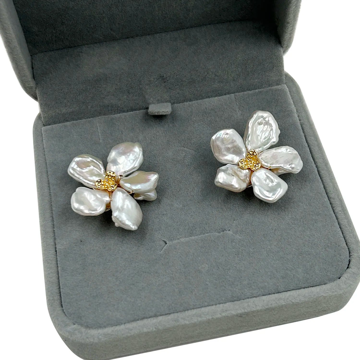 925 Sterling Silver Natural Flower Baroque Freshwater Pearl Earring Wholesales High Luster  AAA Natural Freshwater Pearl